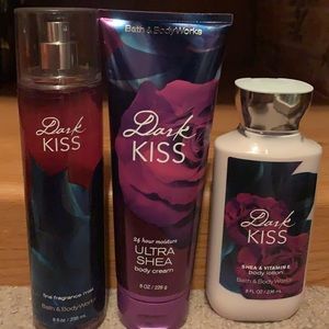 Bath and body works Dark Kiss Set
